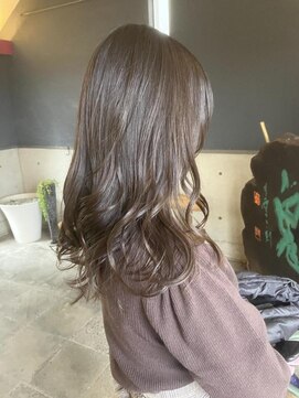 ウルヘアー(ULU hair) ゆるふわセミロング