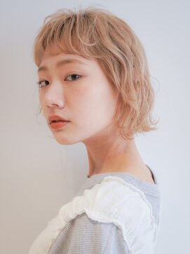 カライング(ing) 大人可愛い20代30代40代黒髪前下がりひし形小顔ボブ