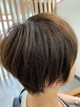 ヘアーメイク ラピス(Hair make Ｌapis)の写真/《一人ひとりの骨格や髪質を見極めカット*》再現性の高いカット技術で、毎日のスタイリングも簡単に★