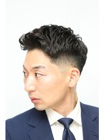 カーウォッシュバーバー(CARWASH BARBER)&nbsp;メンズフェードナチュラルパーマビジカジ