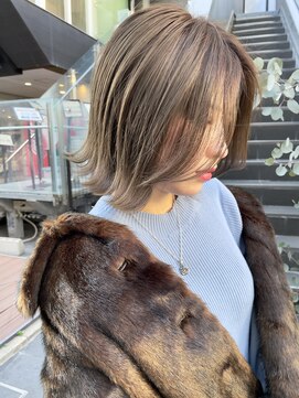 ヌード(NUDE) NUDEレイヤーボブ 切りっぱなしボブ結べるボブ タッセルボブ