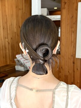 ガーランド (Garland) 【人気！】カチモリヘア タイトヘア　結婚式 お呼ばれ まとめ髪