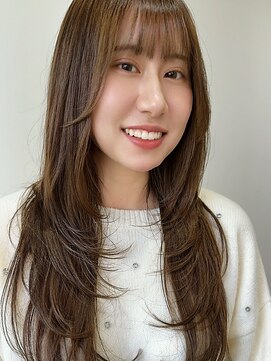 イーストハムアネーロ(EAST HAM anello) ロングレイヤー/ハッシュカット/顔まわりカット