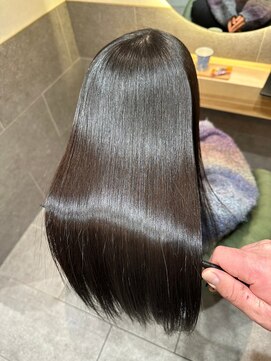セントラル 三宮店(central) 【髪質改善】潤い補修トリートメント艶髪習慣プログラム