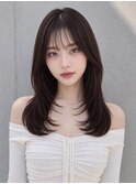 ミディアムレイヤー 韓国ヘア 顔周りレイヤー グレージュカラー