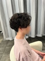ウヌ ヘアルーム(uNu Hair Room)&nbsp;7:3前髪上げながし波巻きシャドウパーマ