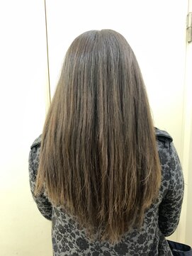 パティオン(PATIONN) ダークグレージュ☆軽さを入れてまとまりやすいロングスタイル☆