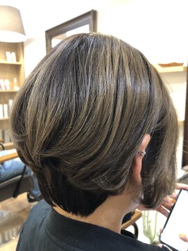 サインヘアー(sign hair) お色気ボヴ・キレイめ