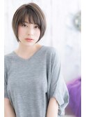前下がりで大人クール小顔チャコールグレー束感ショートc1