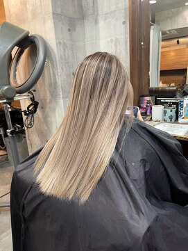 ラフ(LAFF) #黒髪#ボブルフ#ネビージュ#小顔#ワンレン