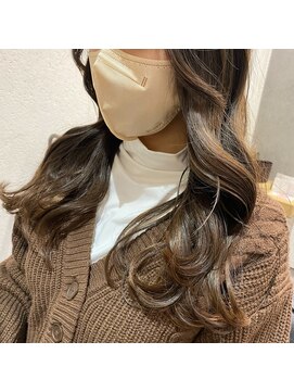 ココット 京橋店(cocotte) 顔周りレイヤーカット