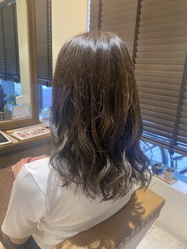 ウルカ 川口店(ulQua) ミディアムゆるふわヘア