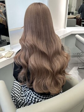 ベレーザ 渋谷(BELEZA) 4992グレーベージュミルクティーアッシュ韓国ハイトーンカラー