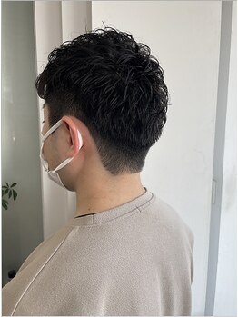 ヘアースパ ノッシュ 博多千代店(Hair Spa Nosh)の写真/メンズの為のメニューが充実★【カット+炭酸クリームSPA+オーガニックヘッドマッサージ¥3850】頭皮ケアも◎