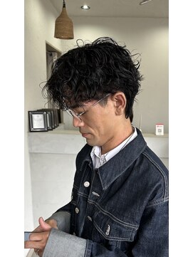 ヴィヴェンテ(VIVENTE.) 常田大希風 スパイラルパーマ