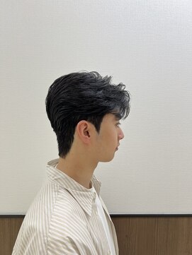 ステージ(STAGE) ダウンパーマ　韓国メンズヘア　カルマパーマ　センターパート