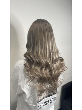 ヘアーデザイン ジェルム(Hair Design germe) ミルクティー×ホワイトメッシュ --RINA--