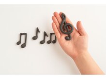 耳のタコがとれます。流れる音は自然音＋ニッチなJ-POP