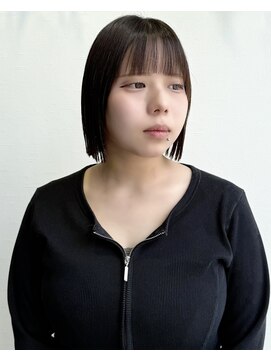 ビューシンサイバシ(VIEW SHINSAIBASHI) 透けバングのタイトボブ10代20代30代