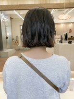 パークレーン アイス イヴェン(park lane ICI yeven)&nbsp;ブリーチなし切りっぱなしボブミディアムレイヤーボブ夏カラー