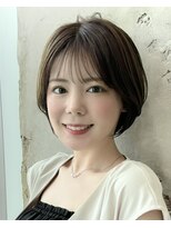 アフロート ルヴア(AFLOAT RUVUA) 【岩田莉奈】40代50代の似合わせカットで若見えショートボブ新宿
