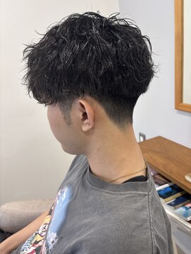 スカイルミナ(Sky Lumina) 波巻きパーマ