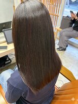 クア(qua)&nbsp;【北千住】硬くならない縮毛矯正。髪質改善で手に入れるシルク髪