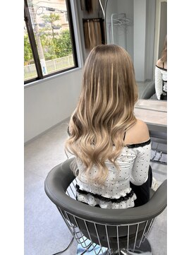 ヴァンクラウド 奈良店(VENT-CLOUD) 大人可愛いグラデーションカラーハイライト&ローライトエクステ