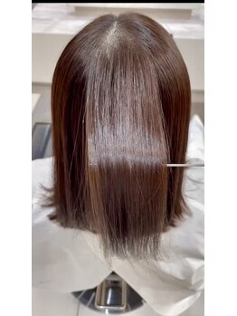 エモシオン(e'motion)の写真/カラーのし過ぎで傷んでしまった髪や、元からのクセ毛・柔毛・剛毛等、お悩み毛に合わせて施術をご提案♪