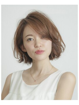 アピッシュ シーナ 海老名店(apish ciena) ☆ 美肌 ベージュカラー ☆