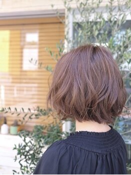 エコルアヘアー(ecolua hair)の写真/【南浦和駅徒歩3分】一人のスタイリストが最初から最後まで担当！“本当になりたいスタイル”が伝わる☆