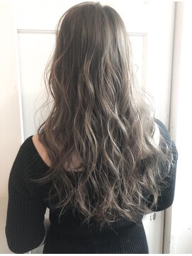 ヘアーワークス ヘルム 渋谷店(HAIR WORKS HELM) [HELM渋谷]透明感グレージュカラーロング