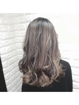 ユートピア(U topia) 【町田U-topia】ベージュ×エアータッチ