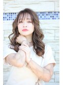 フェミニンロングヘア