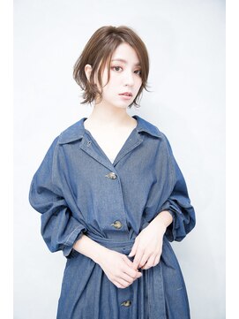 クラッチ ユニ(CLUTCH uni) 色っぽショートヘア