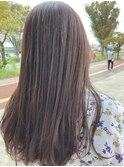 スモーキーベージュ