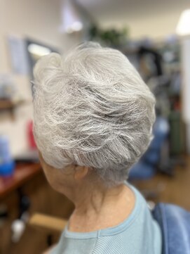 ビューティーブルーム(Beauty Bloom) ショートパーマスタイル