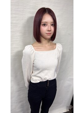 テイス 新宿(TACE) 切りっぱなしボブ[ネビージュ/黒髪/小顔/新宿]