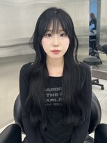 透明感グレーブラック