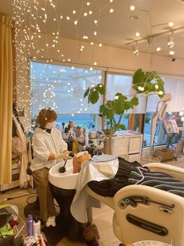 アロハ(Aloha)の写真/女性専用サロンだから周りを気にせずゆったりとお過ごしいただけます◇本格頭皮ケアもおすすめです◎