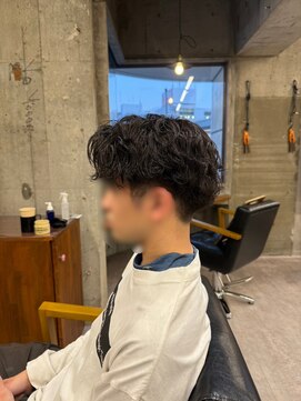 タメ(tame-) スペインカール/ブルーブラック/フェザーパーマ[メンズ/都賀]