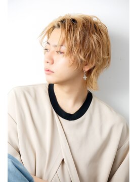 ユーフォリア 渋谷グランデ(Euphoria SHIBUYA GRANDE) ホワイトシルバーカラー フェザー アッシュブラック　k