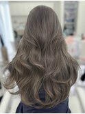 グレージュ ブリーチなし レイヤーカット 海外風