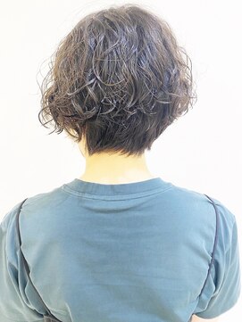 モリオ フロム ロンドン 成増店 【morio成増/玉井】ショート　リアルパーマ　mmg