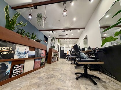 ディツアー(DETOUR)の写真