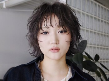 テクネ 天神大名(techne)の写真/《今トレンドの顔周りレイヤーカットも◎》繊細なカット技術で、お客様を理想のヘアスタイルに[天神大名]