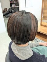 ストーリアエフ カミトザッカ(storia.f kami to zakka)&nbsp;レッド部分ハイライト