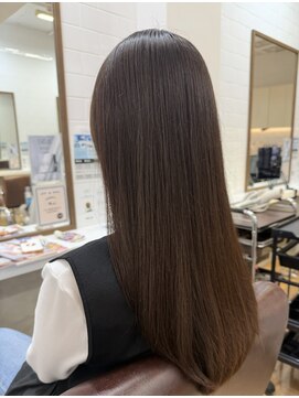 フォークロア(Folklore) ナチュラル艶髪ロング×ショコラブラウン