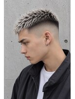 ORI. men’s hair by ENURE【オリ メンズヘア バイ エヌア】&nbsp;メンズ　フェード　クロップスタイル