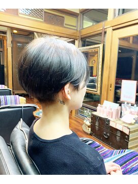 美容サニー ハンサムショート